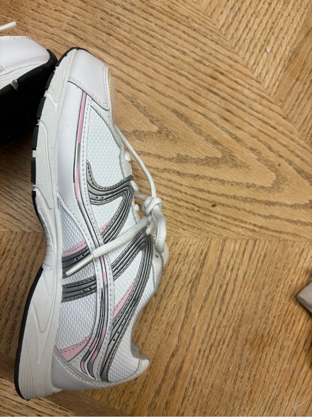 Women's Light Gray Athletic Sneakers with Pink Accents